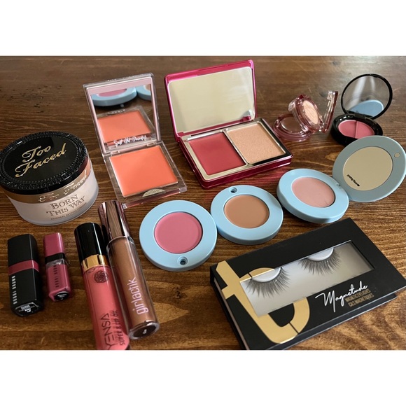 (SOLD) Big Beauty Bundle! - Picture 2 of 3